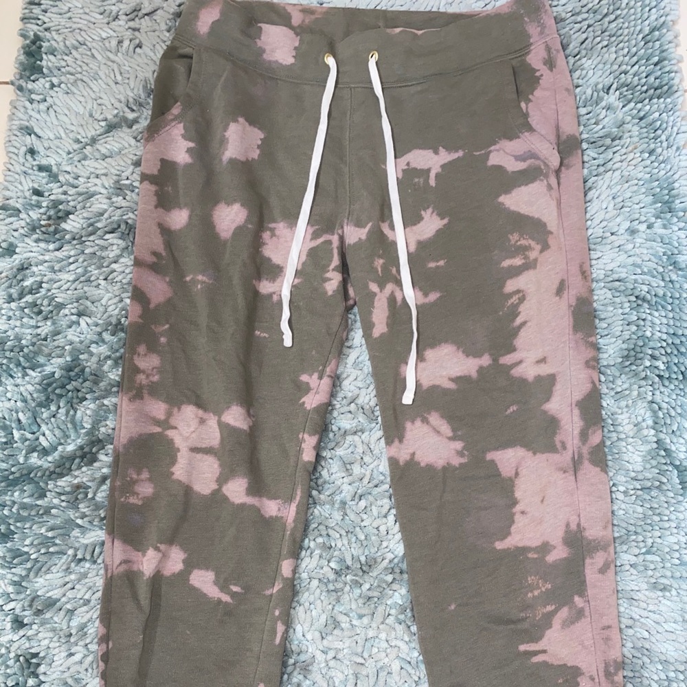 DIY Bleached Sweatpants